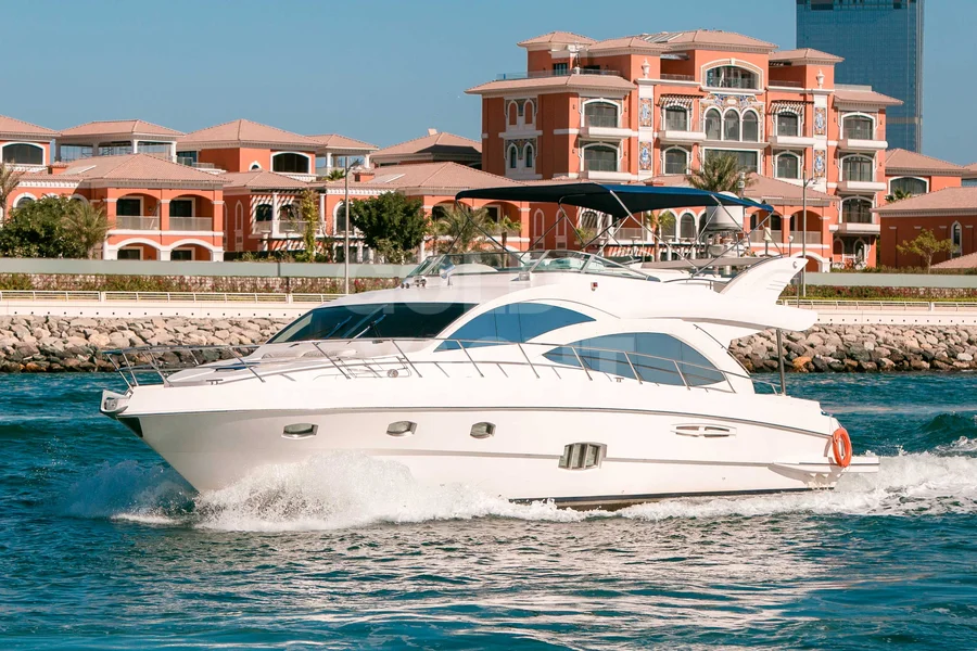 Explorer Goldeon Ode 60 Yacht